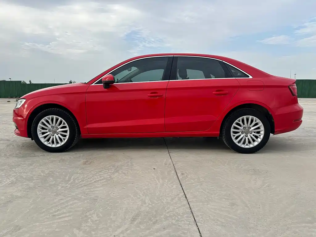 Audi A3 2016 — фото 15