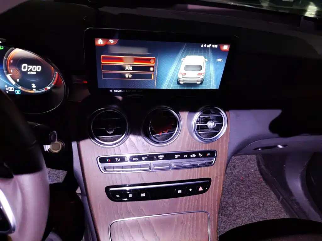 Mercedes-Benz GLC 2022