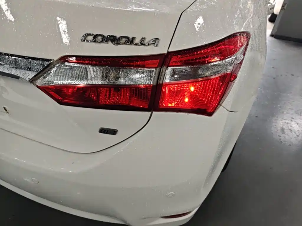 Toyota Corolla 2016 — фото 8