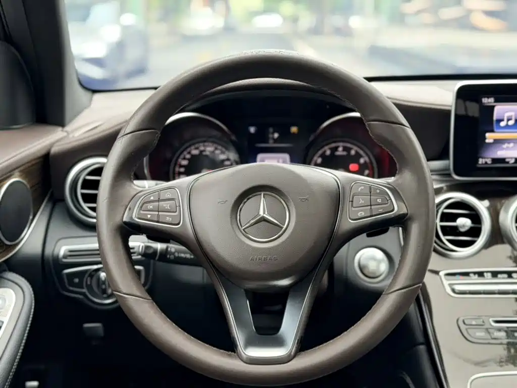 Mercedes-Benz GLC 2017