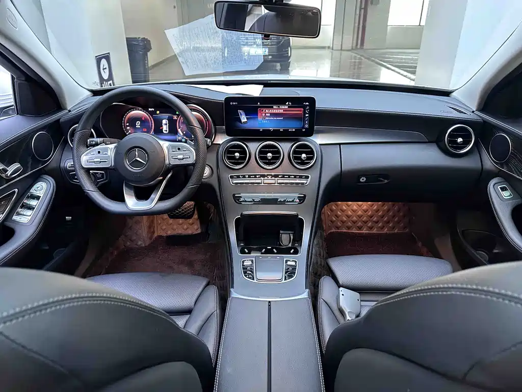 Mercedes-Benz C-Class 2021 — фото 17