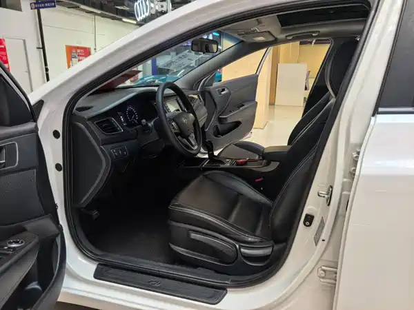 Hyundai Mistra 2017