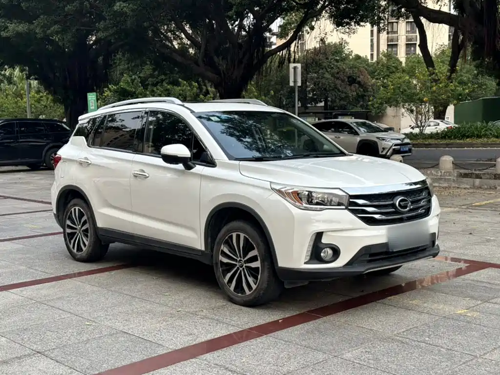 GAC Trumpchi GS4 2018 — фото 21