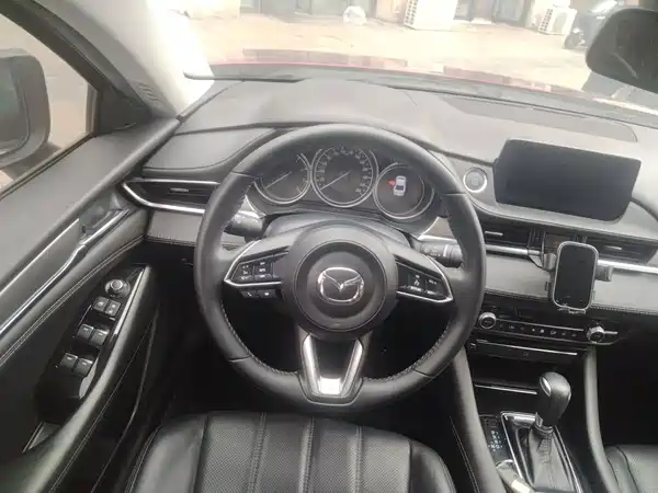 Mazda Atenza 2020