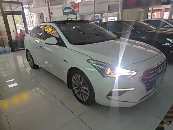 Hyundai Mistra 2017