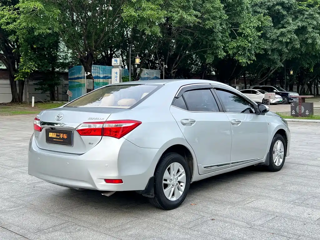 Toyota Corolla 2015
