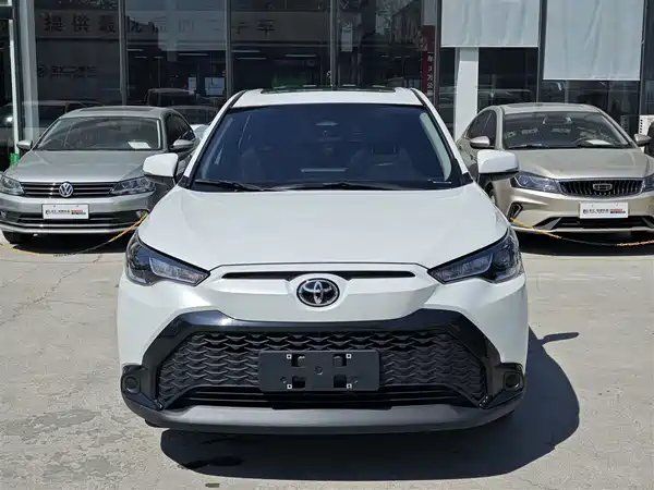 Toyota Frontlander 2024