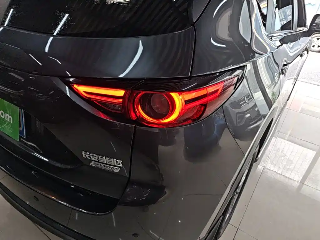 Mazda CX-5 2018 — фото 8