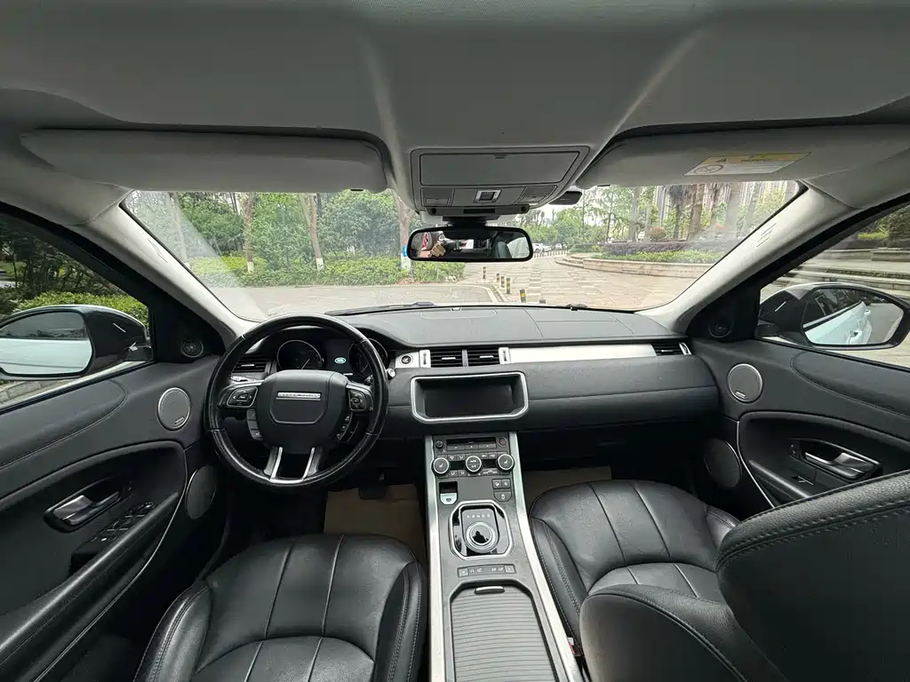 Land Rover Range Rover Evoque 2018 — фото 9