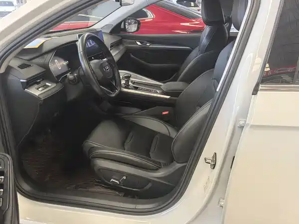 Geely Xingrui 2021