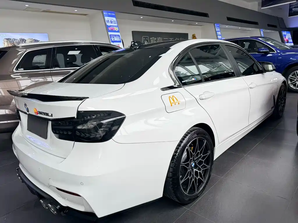 BMW 3 Series 2015