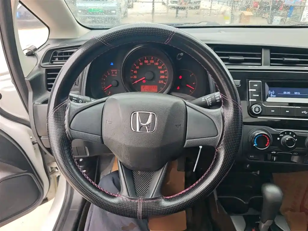 Honda Fit 2019 — фото 11