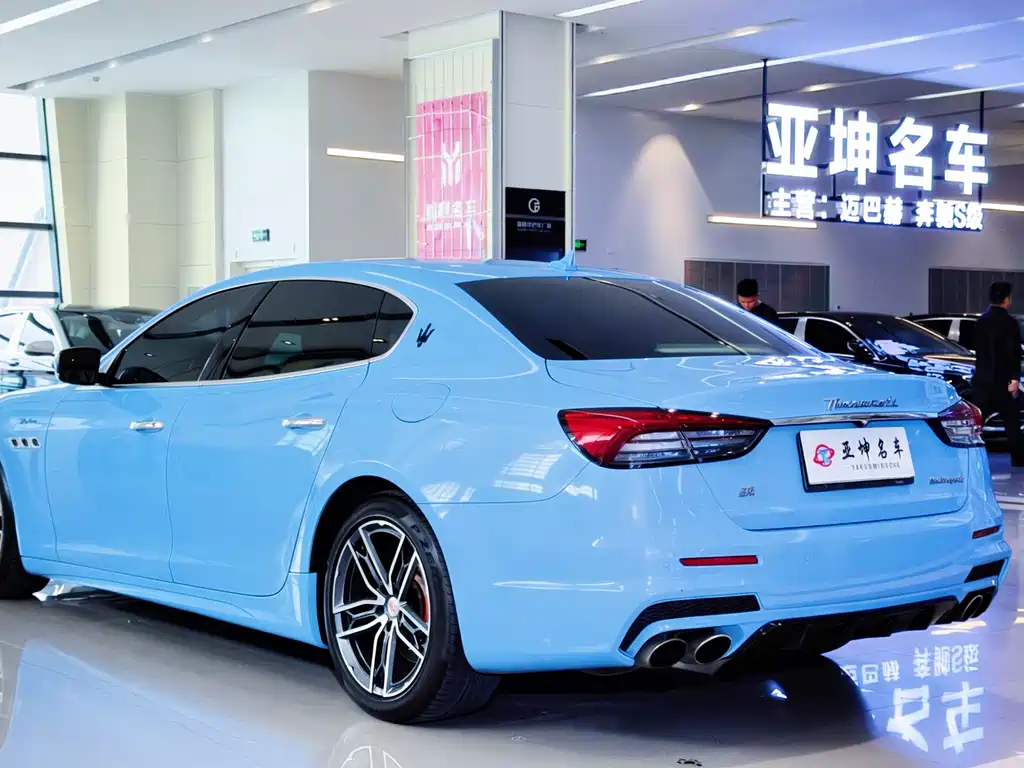 Maserati Quattroporte 2014 — фото 19