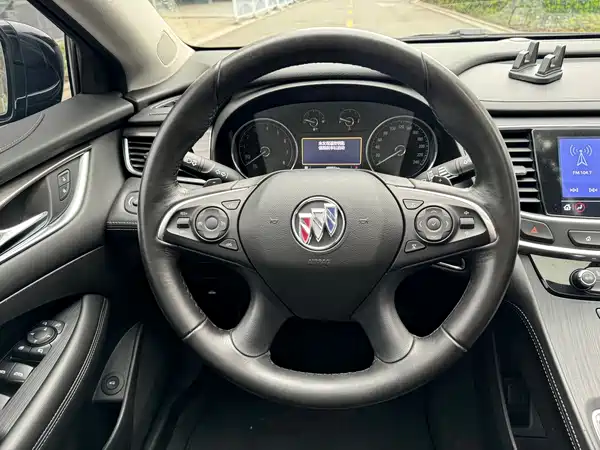 Buick LaCrosse 2020