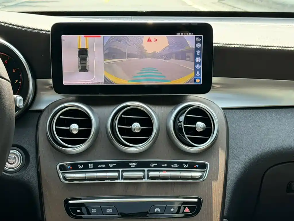 Mercedes-Benz GLC 2022