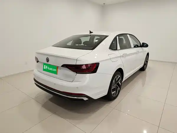 Volkswagen Sagitar 2025