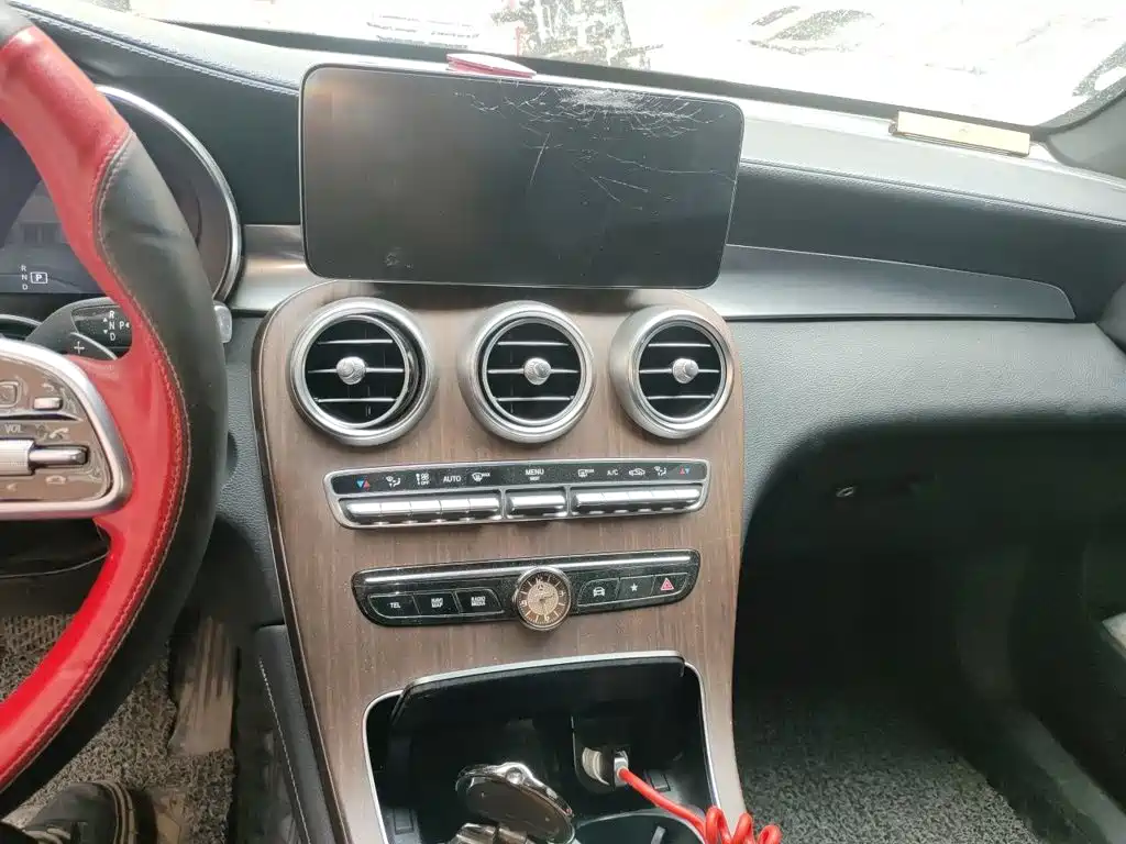 Mercedes-Benz GLC 2020