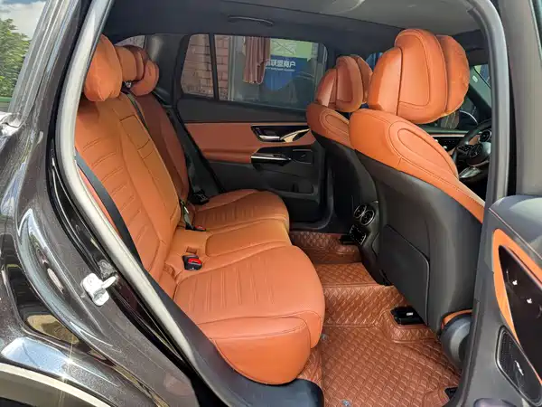 Mercedes-Benz GLC 2024