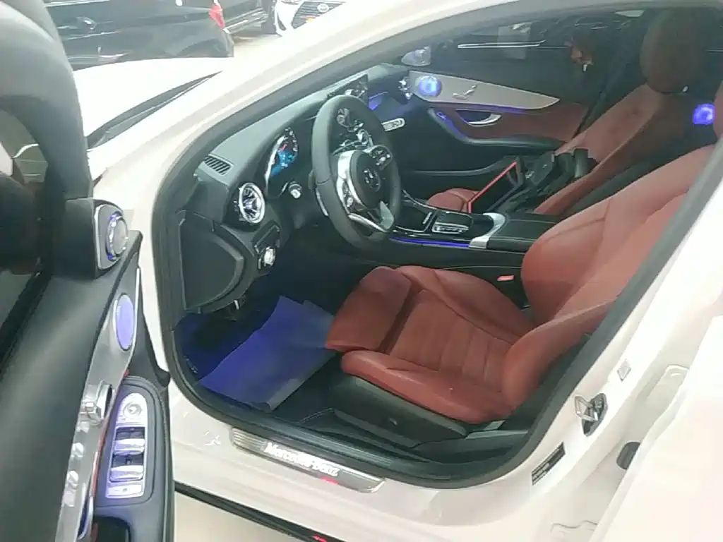 Mercedes-Benz C-Class 2020 — фото 16