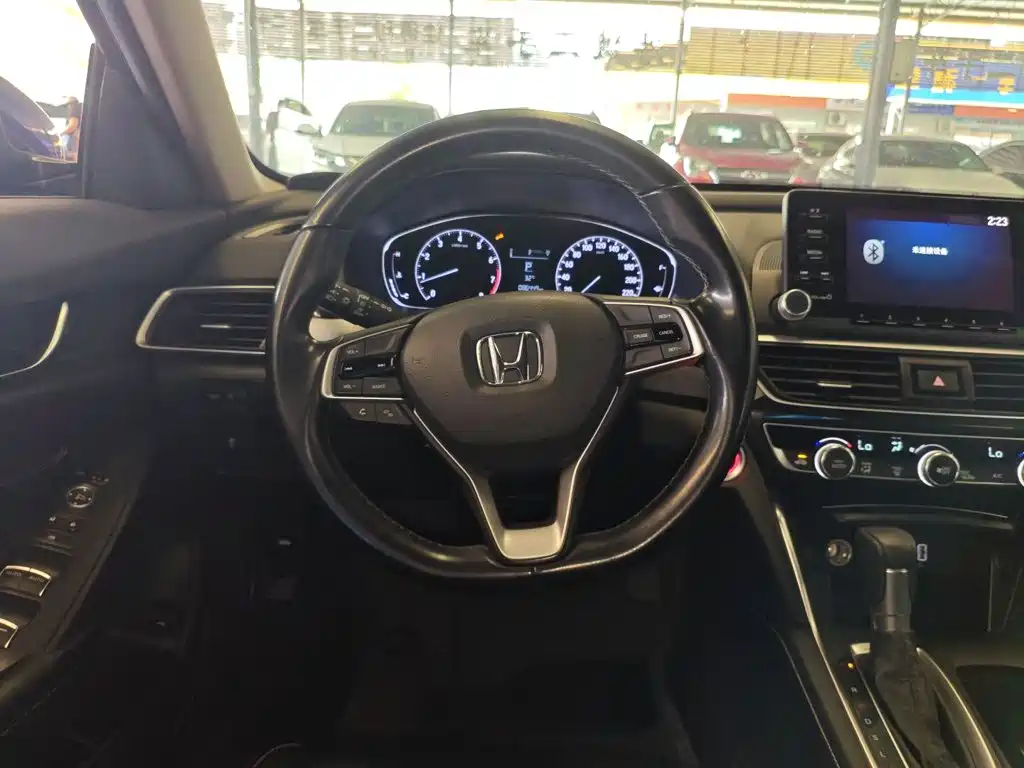 Honda Inspire 2019 — фото 11