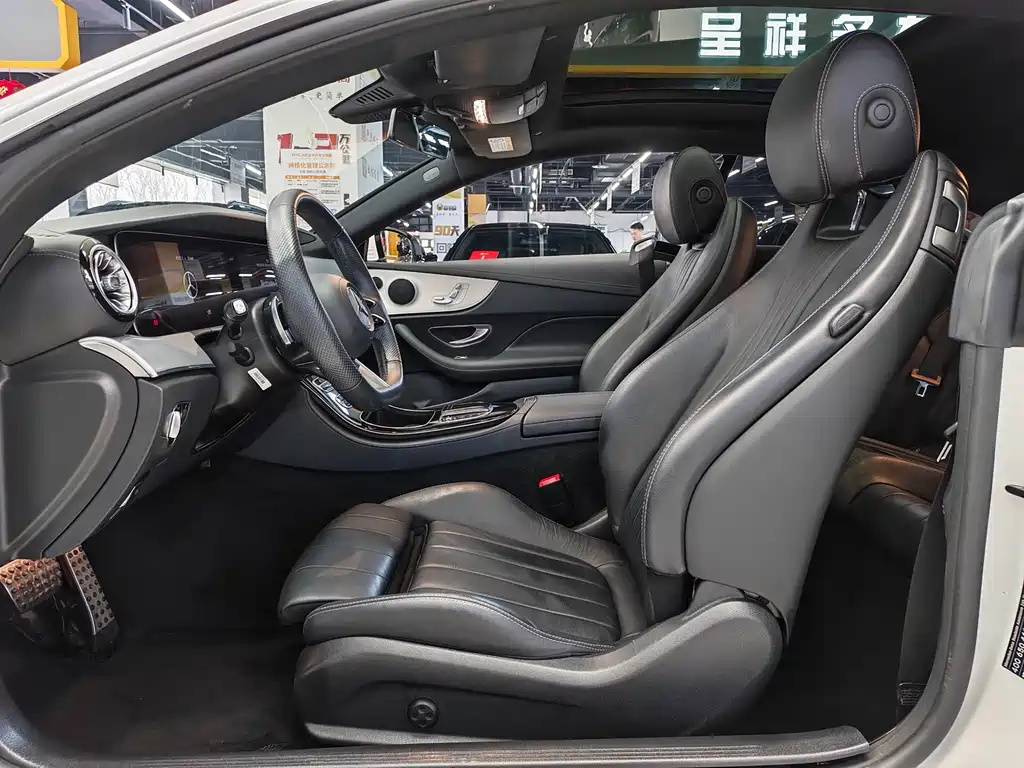 Mercedes-Benz E-Class 2023 — фото 8