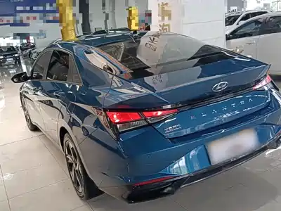 Hyundai Elantra 2021