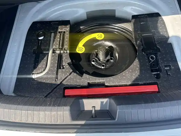 Volkswagen Sagitar 2022
