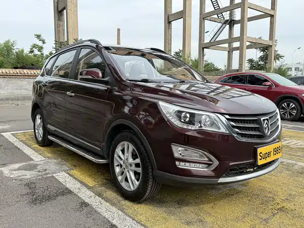 Baojun 560 2015