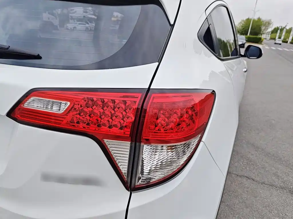 Honda Vezel 2020 — фото 17