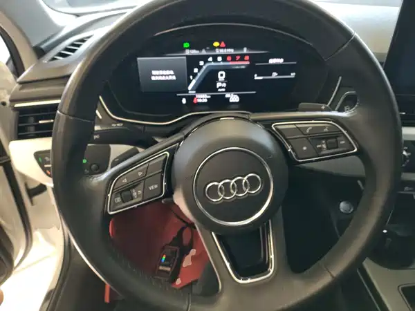 Audi A4L 2023