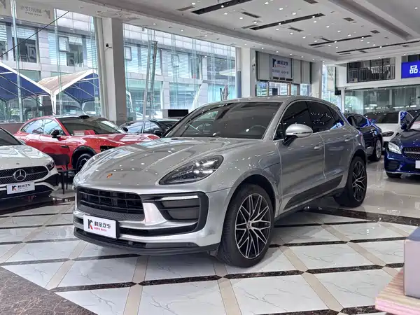 Porsche Macan 2023