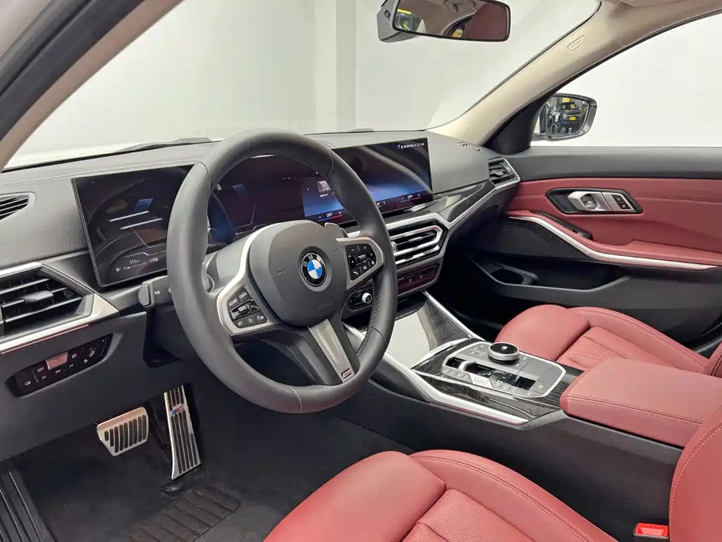 BMW 3 Series 2024 — фото 13