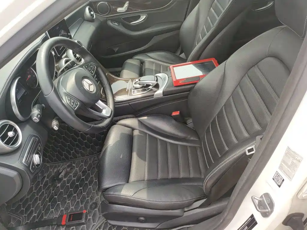 Mercedes-Benz C-Class 2017 — фото 15