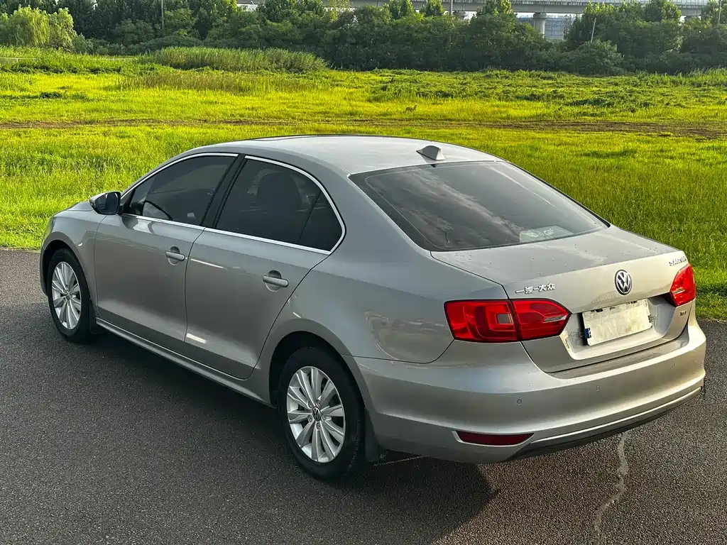 Volkswagen Sagitar 2015 — фото 16