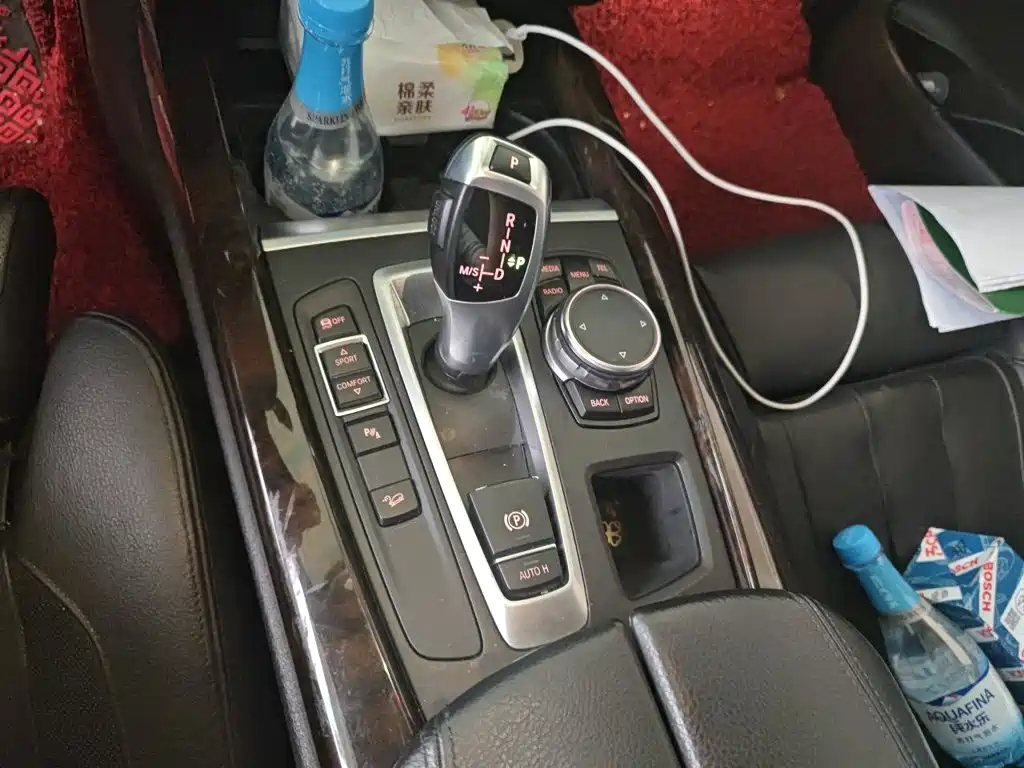 BMW X5 2015 — фото 15