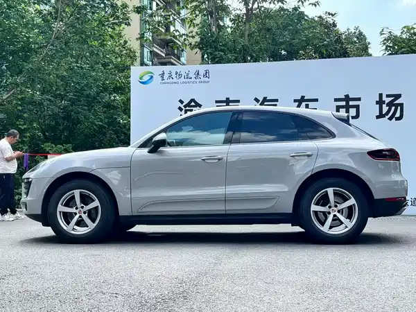 Porsche Macan 2017