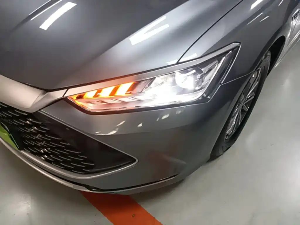 BYD Qin PLUS 2025 — фото 24