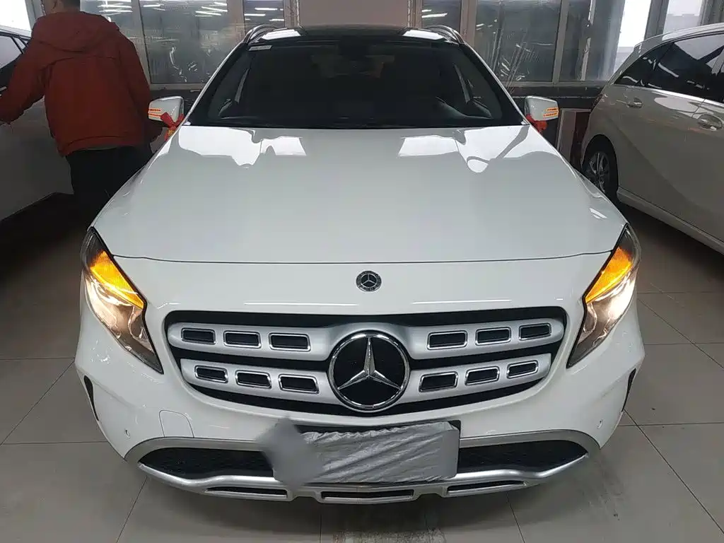 Mercedes-Benz GLA 2018