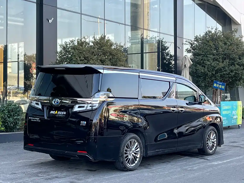 Toyota Vellfire 2020 — фото 10