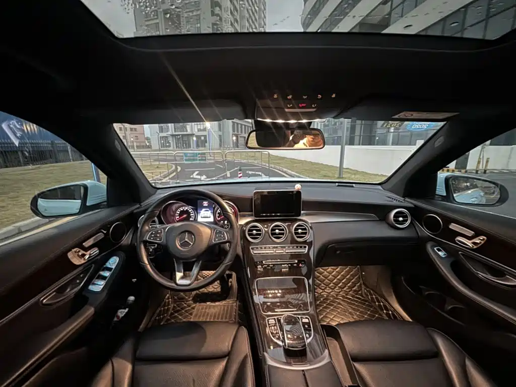 Mercedes-Benz GLC 2019 — фото 9
