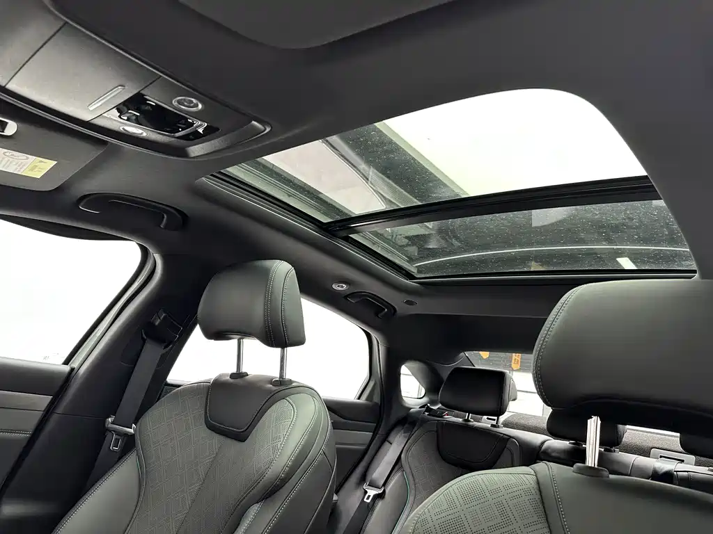 BYD Qin L 2025 — фото 11