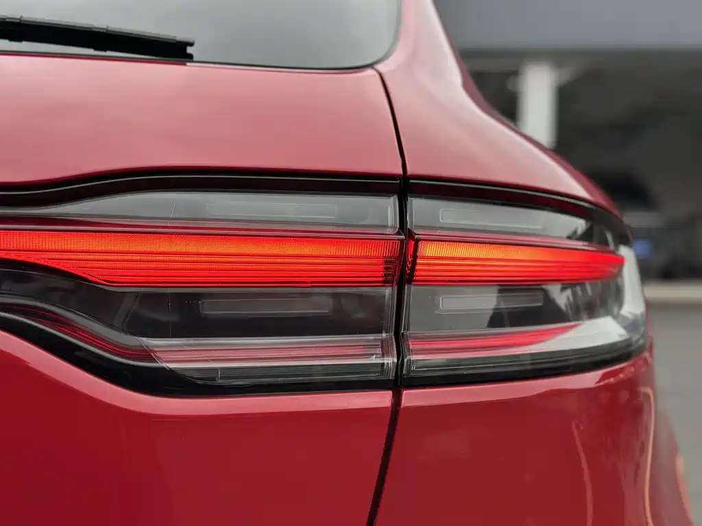 Porsche Macan 2020 — фото 5
