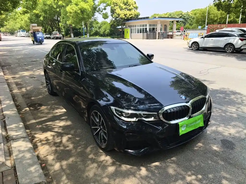 BMW 3 Series 2022