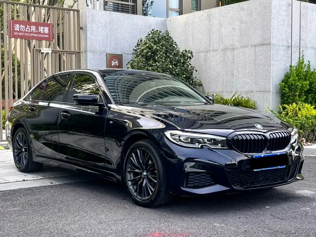 BMW 3 Series 2021 — фото 12