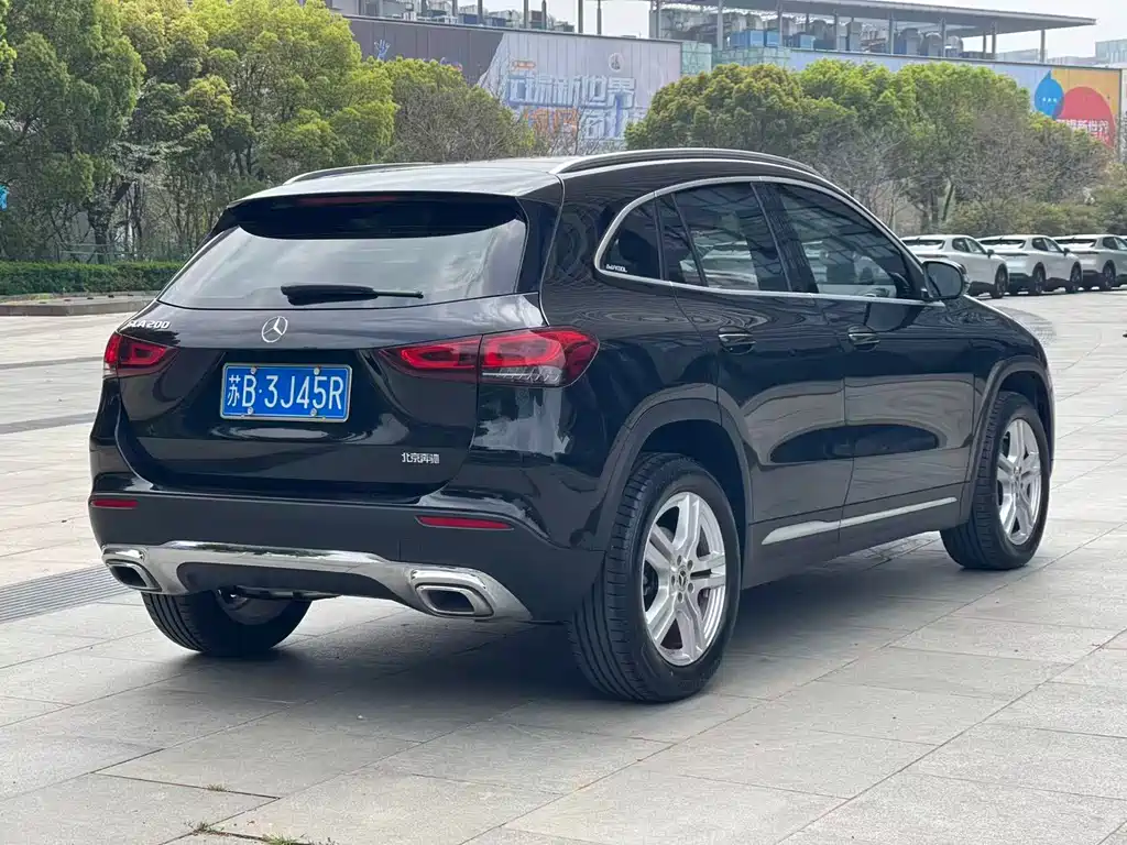 Mercedes-Benz GLA 2023 — фото 4