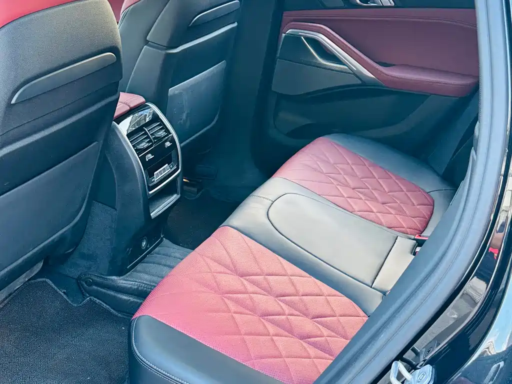 BMW X6 2023 — фото 15