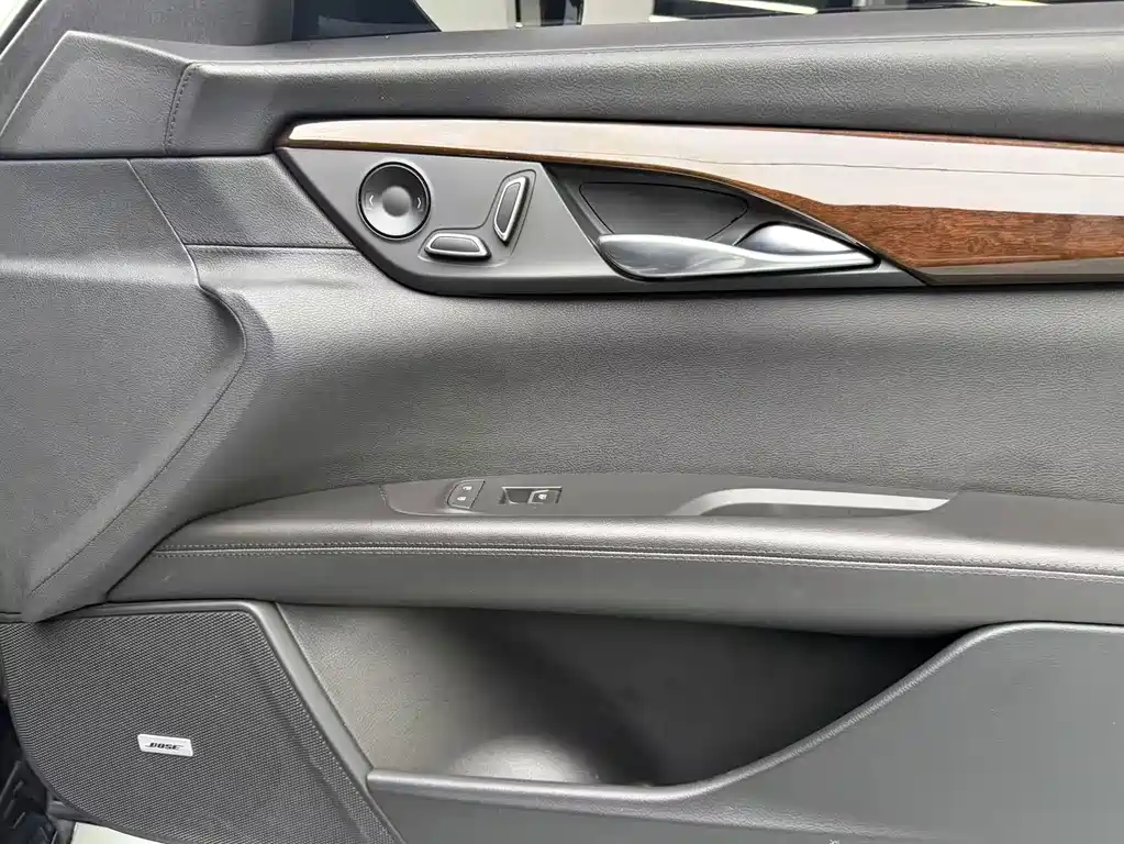 Cadillac CT6 2020 — фото 14