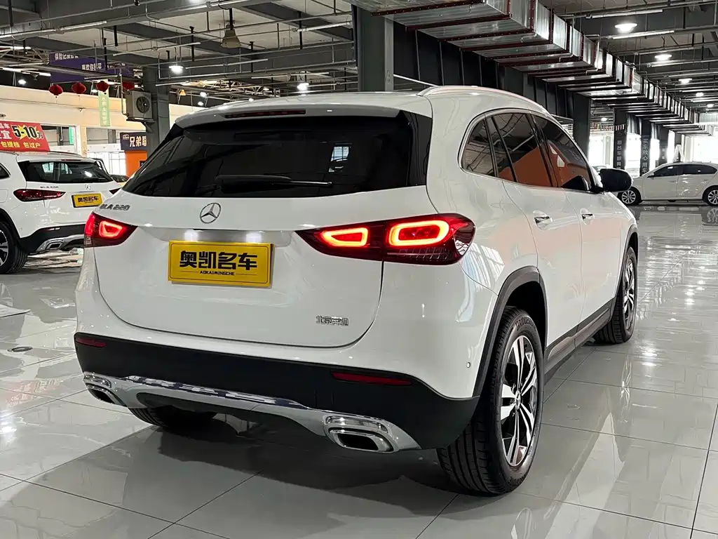 Mercedes-Benz GLA 2022 — фото 6