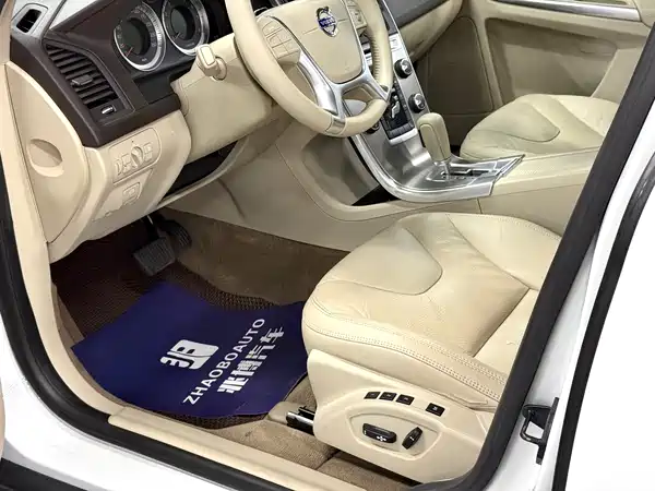 Volvo XC60 2012