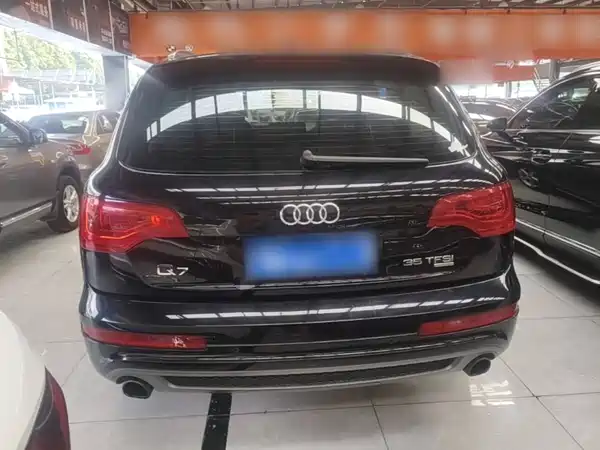 Audi Q7 2015